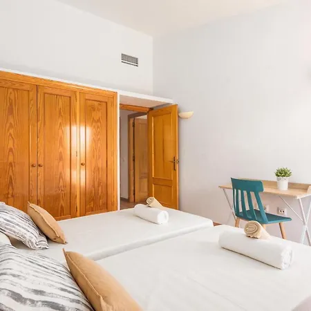 Laura By 3villas * Cala en Forcat
